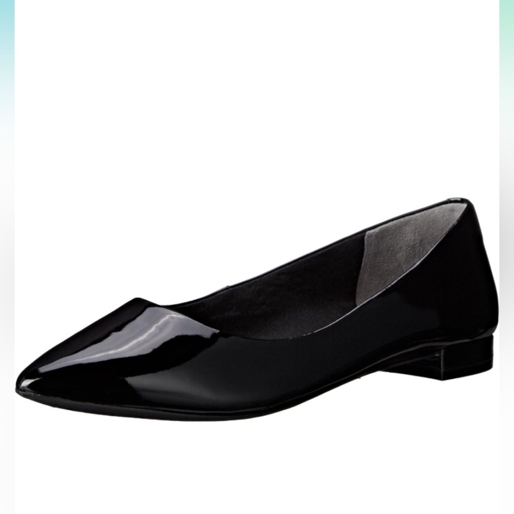 NEW ROCKPORT TOTAL MOTION FLATS